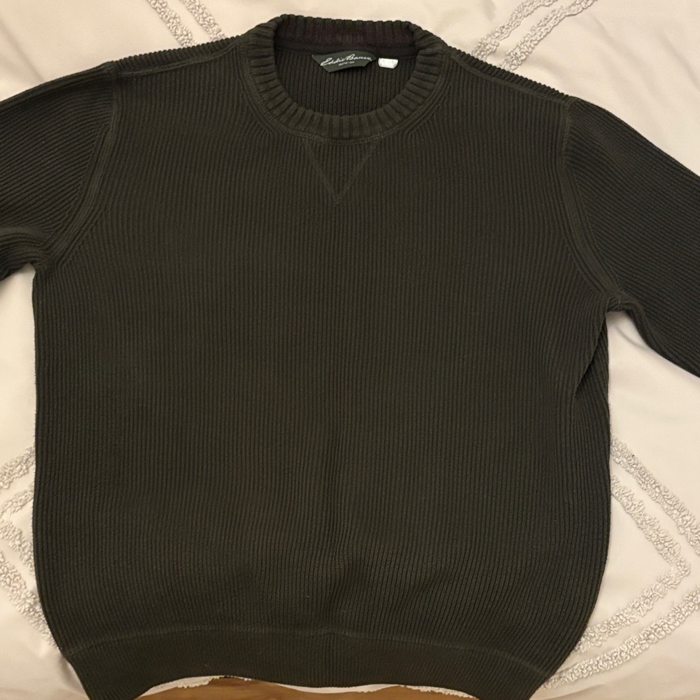 Eddie Bauer Men's Dark Green Crewneck Sweater